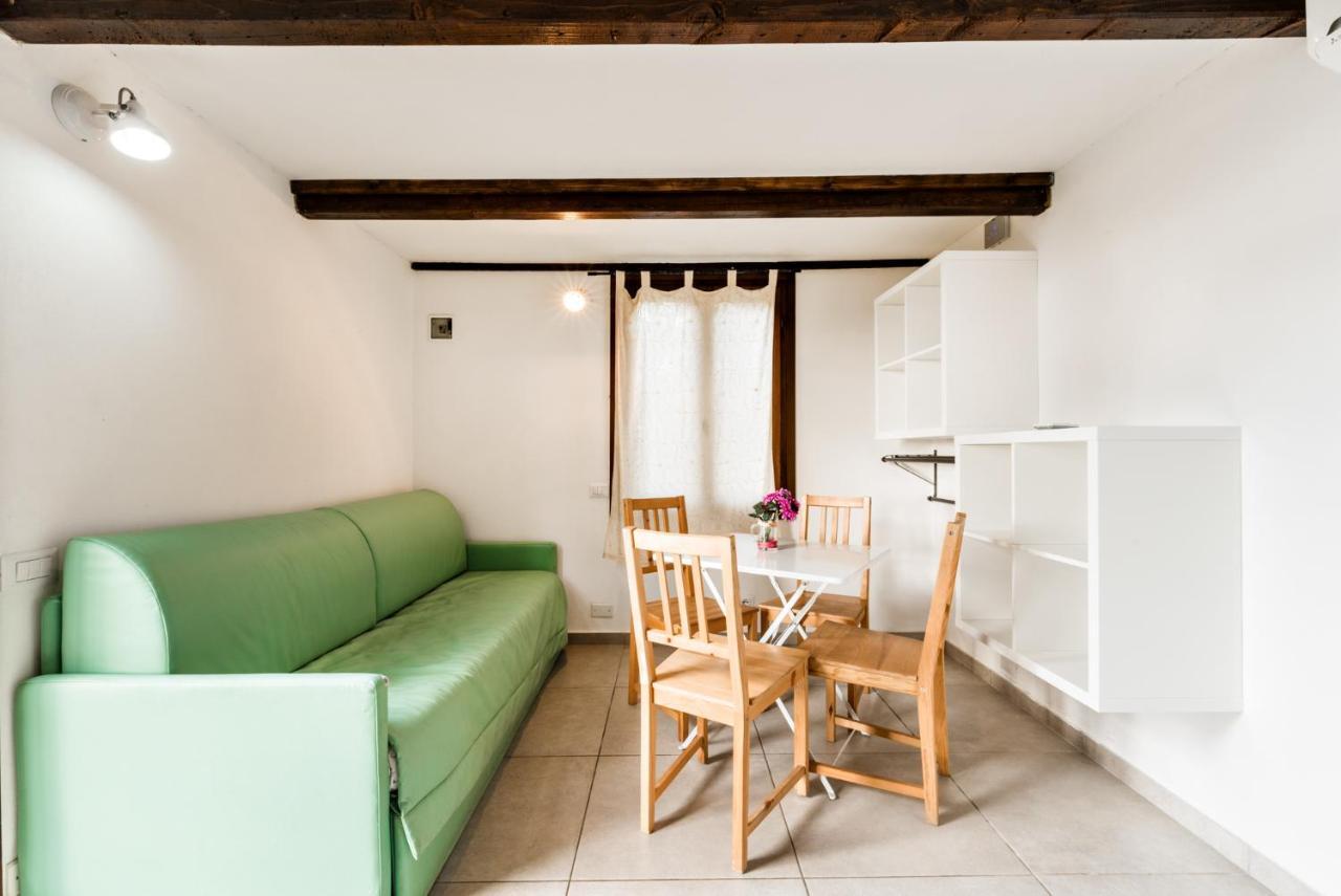 Ippotur Medieval Resort Castelnuovo Magra Kültér fotó