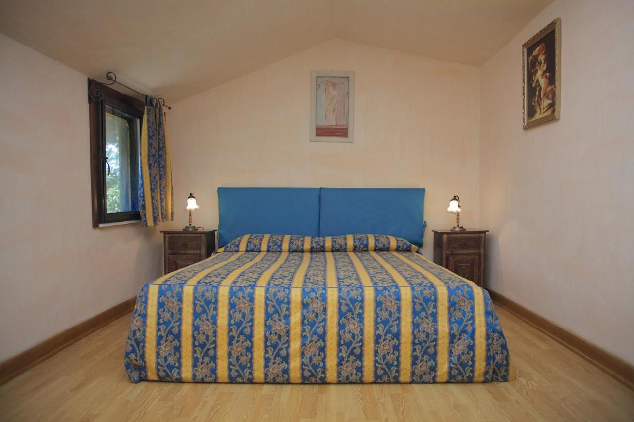 Ippotur Medieval Resort Castelnuovo Magra Kültér fotó